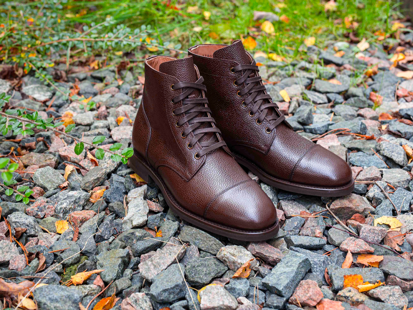 Yanko cap toe service boot mørkebrun grain