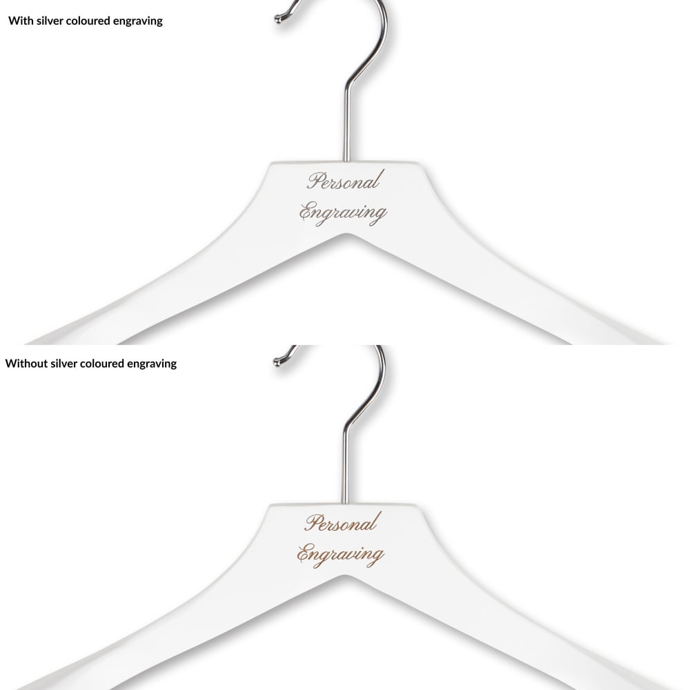 Jakkebøjle hvidt træ uden buksestang med indgravering