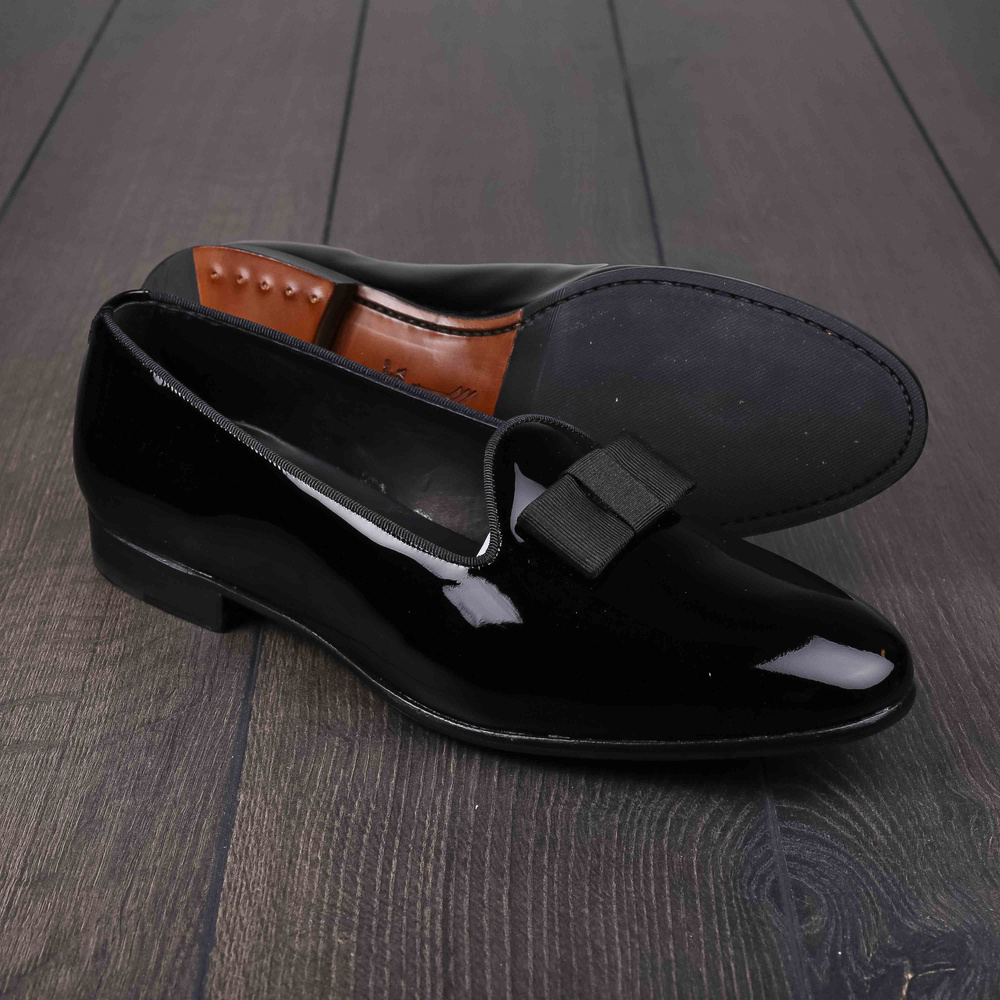 Yanko black patent leather opera pumps UK11 / EU45 - Seconds