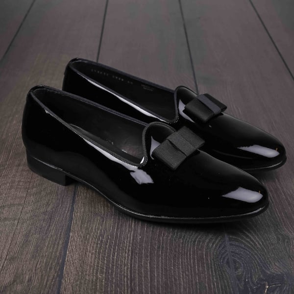 Yanko black patent leather opera pumps UK11 / EU45 - Seconds