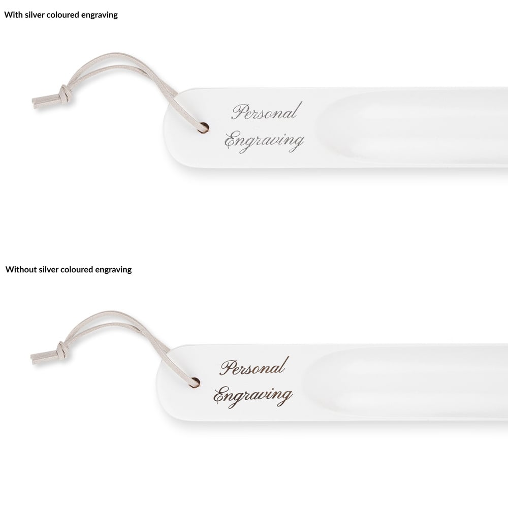 Skohorn vitt trä 20 cm med gravyr