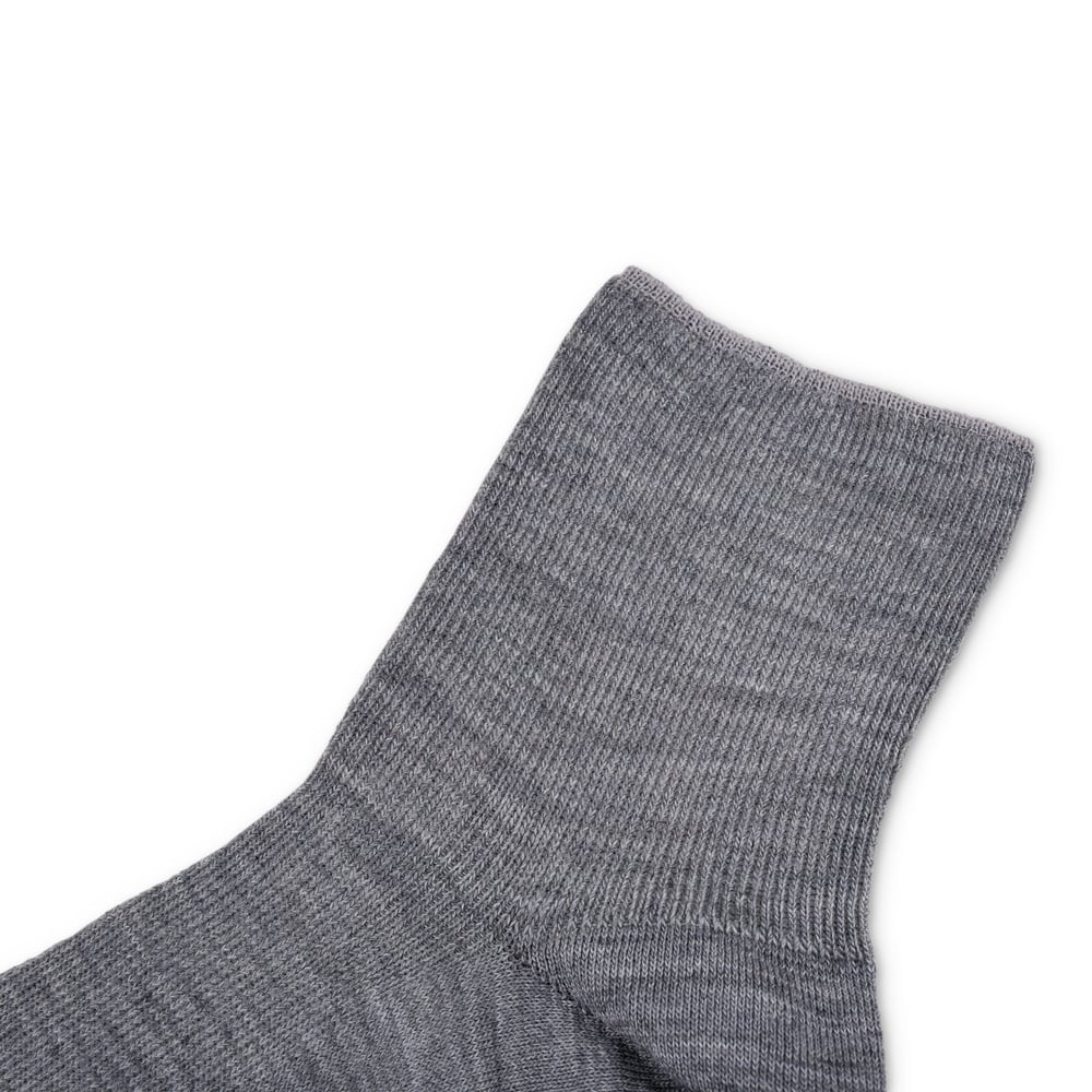 Women's ribbed wool socks