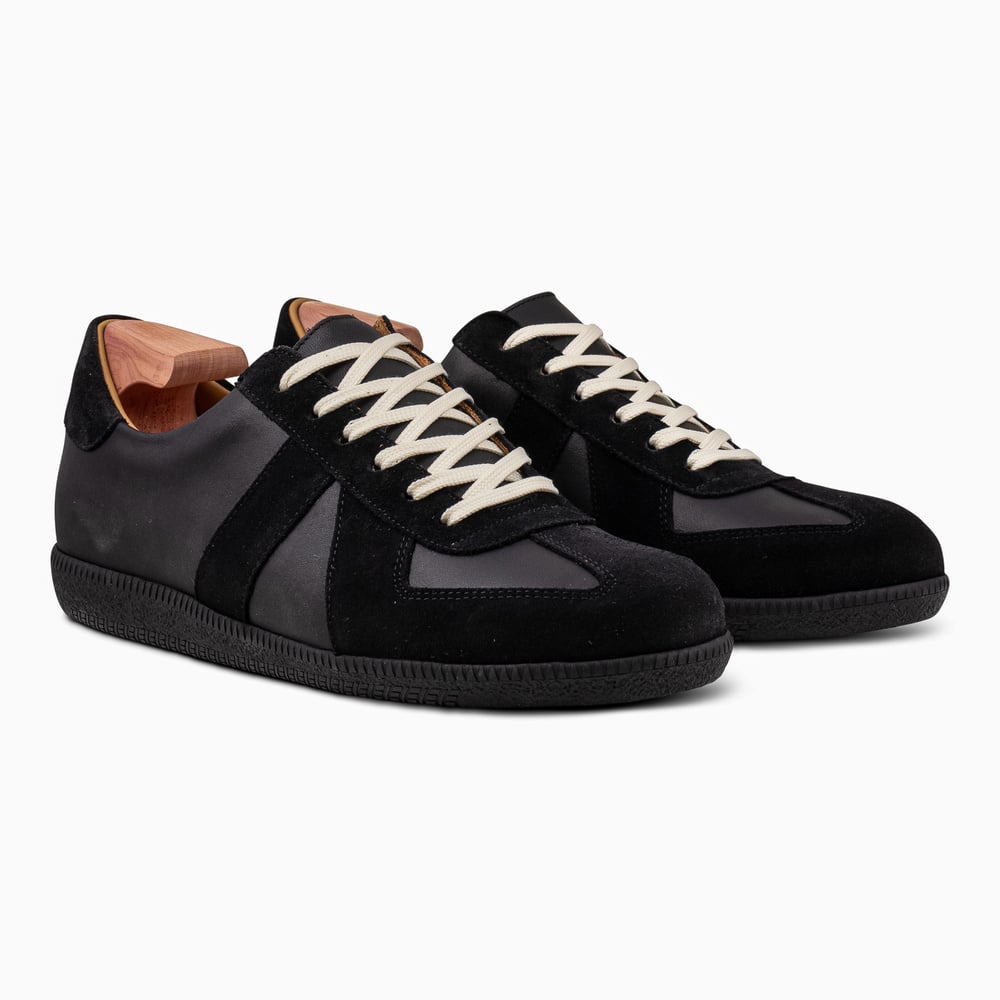 Skolyx premium GAT sneaker nera con suola scura