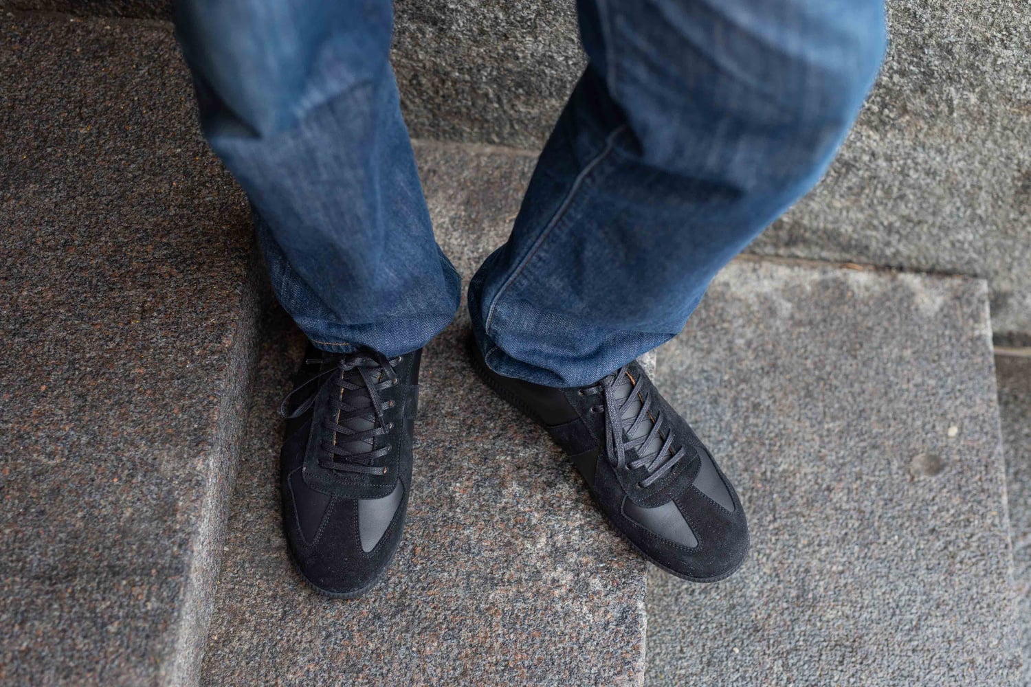 Skolyx premium GAT zapatilla negra con suela oscura