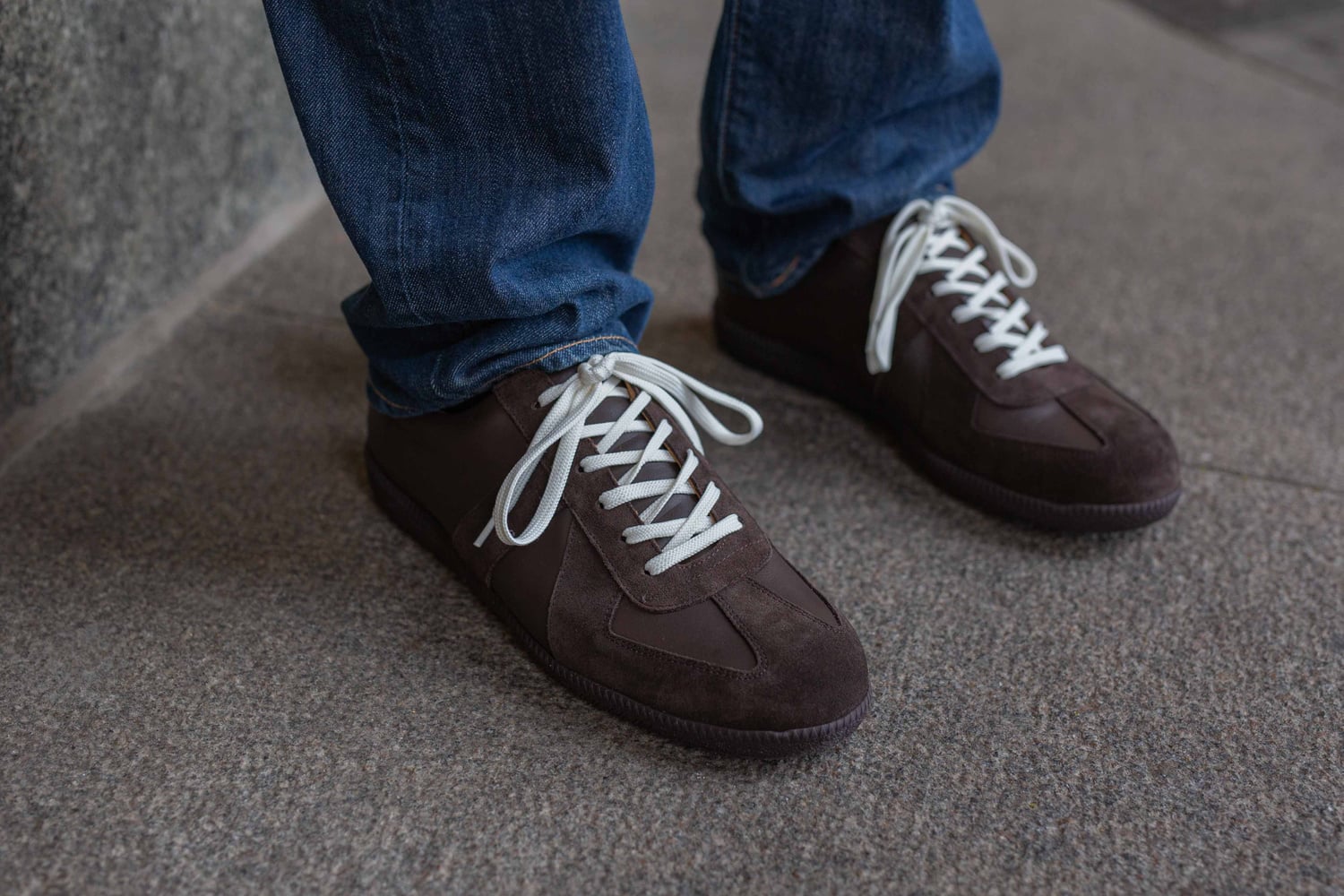 Skolyx premium GAT zapatilla marrón oscuro con suela oscura