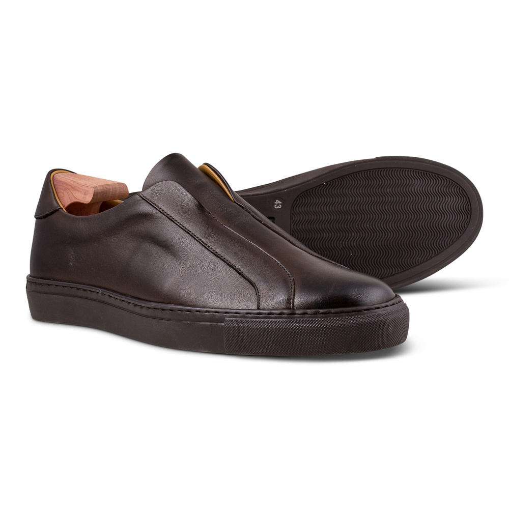 Skolyx Premium laceless sneaker dark brown leather with dark sole
