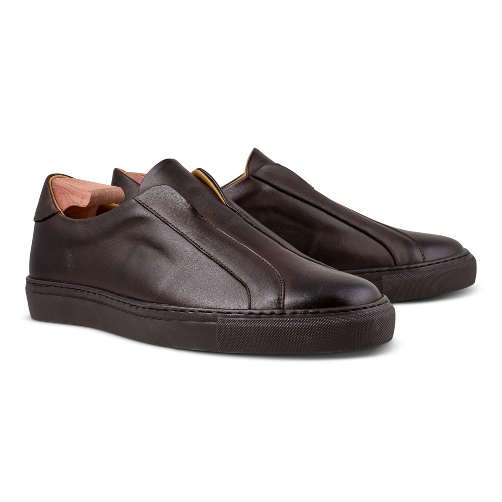 Skolyx Premium laceless sneaker dark brown leather with dark sole
