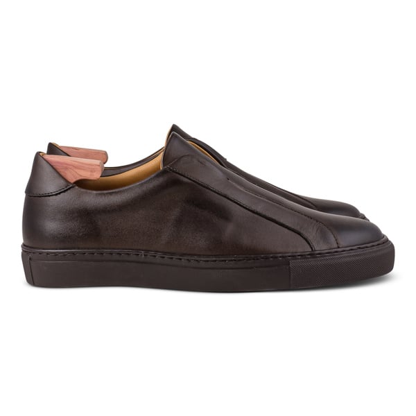 Skolyx Premium laceless sneaker dark brown leather with dark sole