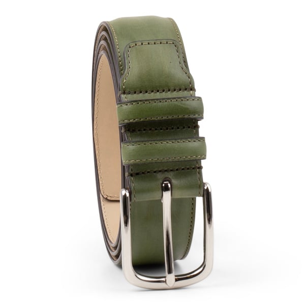 Belt in green leather