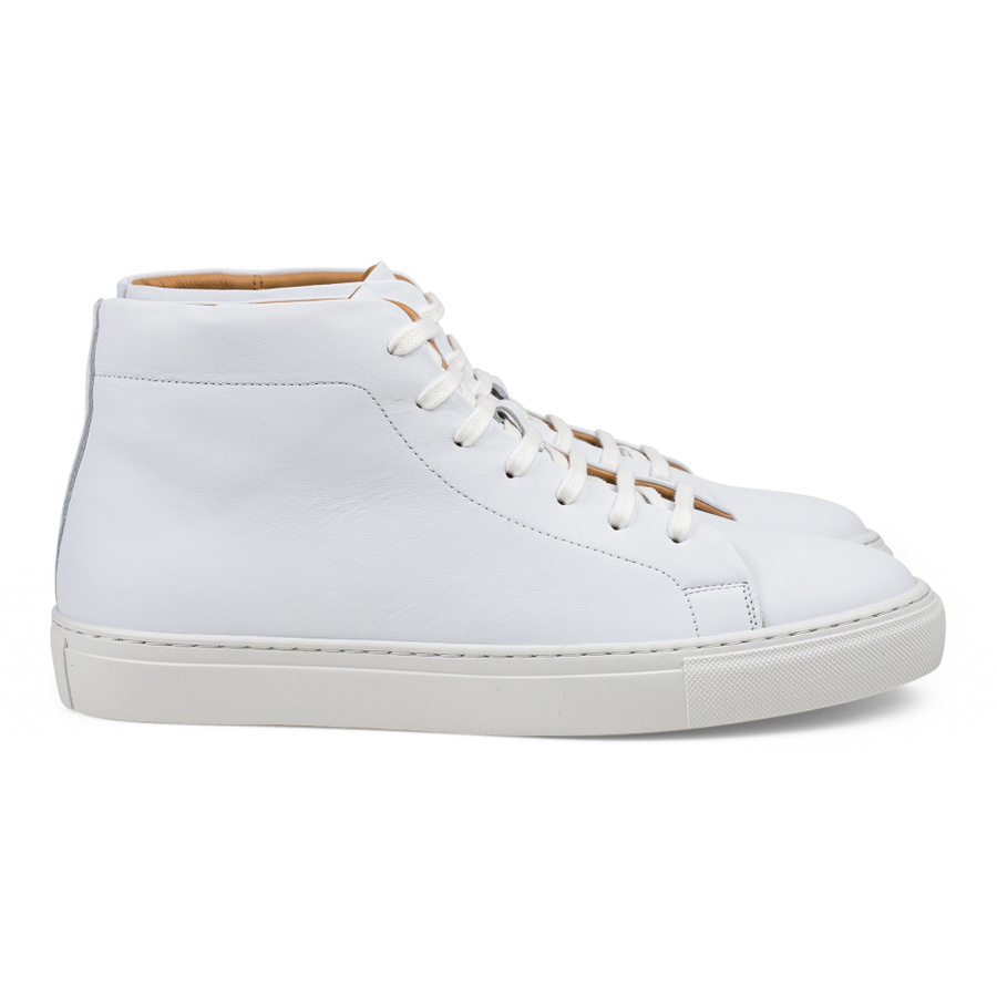 たかちぃページ Skolyx premium sneaker high top in white leather | Skolyx
