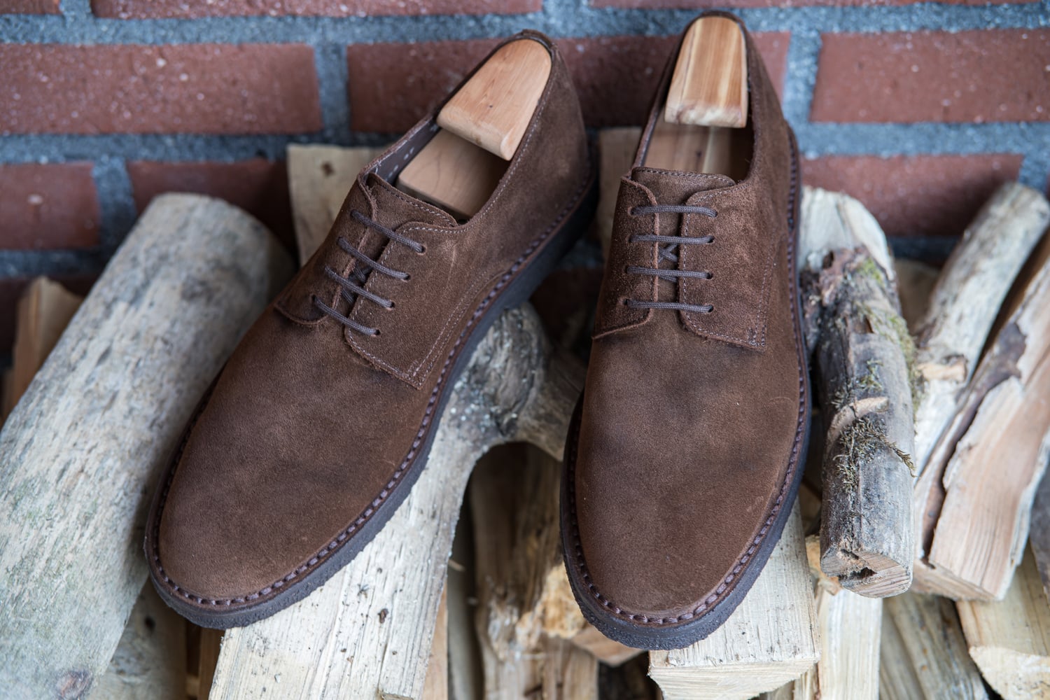 Yanko Stitchdown plain toe derby braun Wildleder