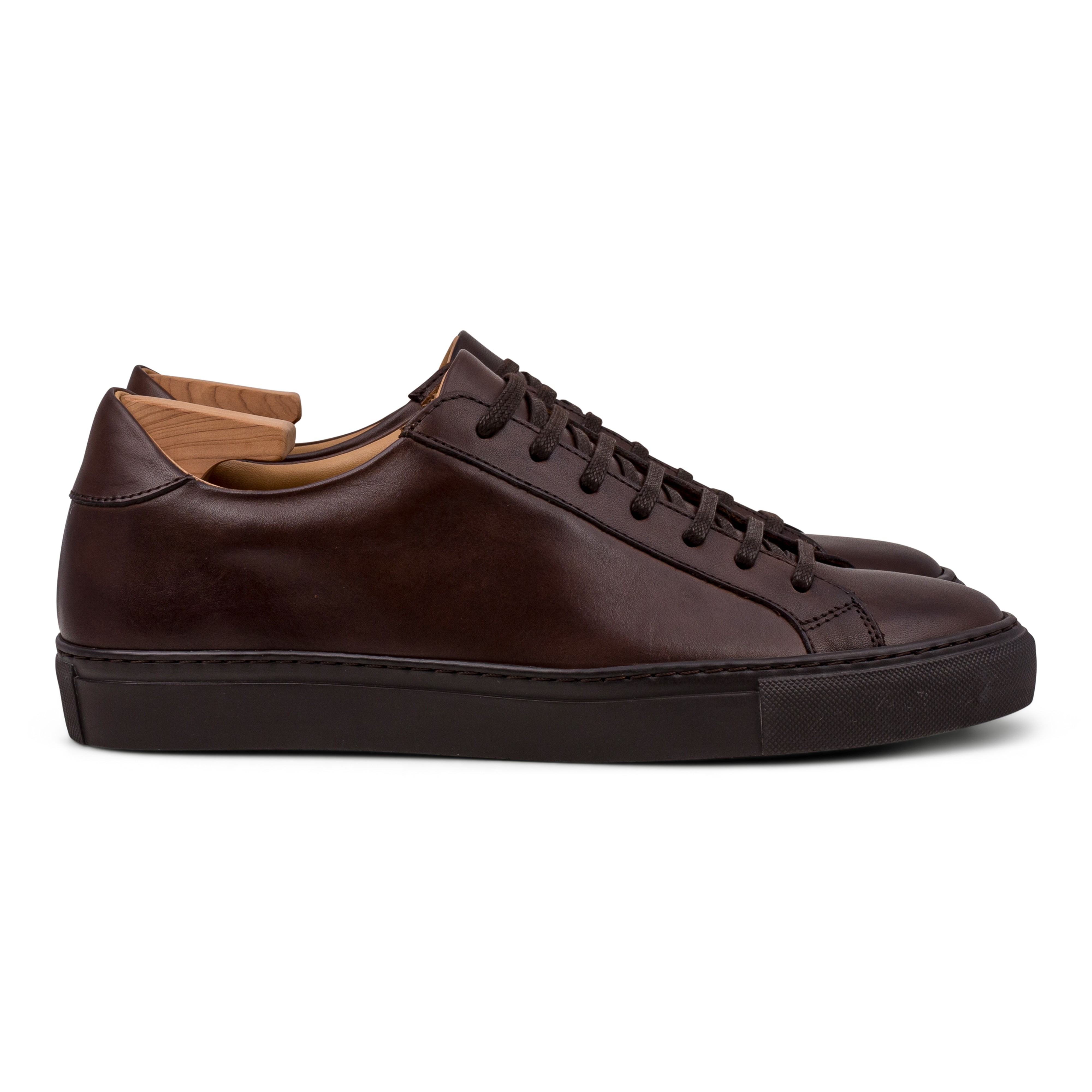 Skolyx Premium-Sneaker dunkelbraunes Leder mit dunkler Sohle