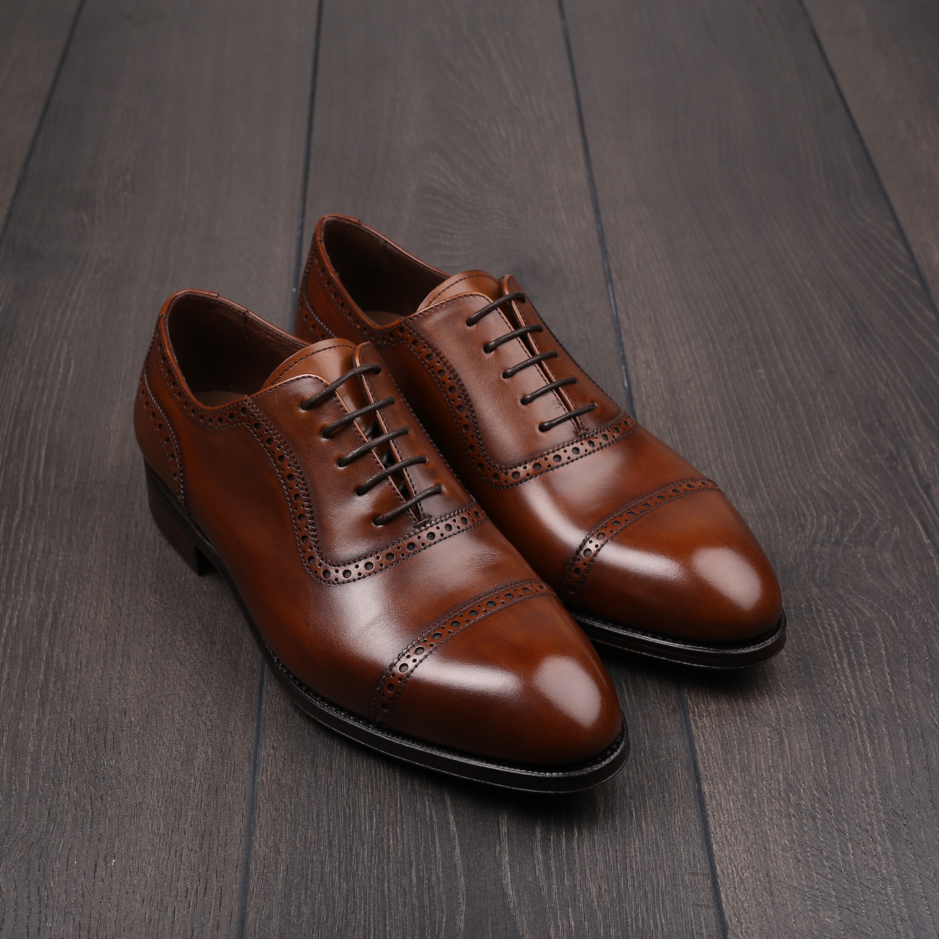 TLB adelaide medium brown EU40 / UK6 - seconds