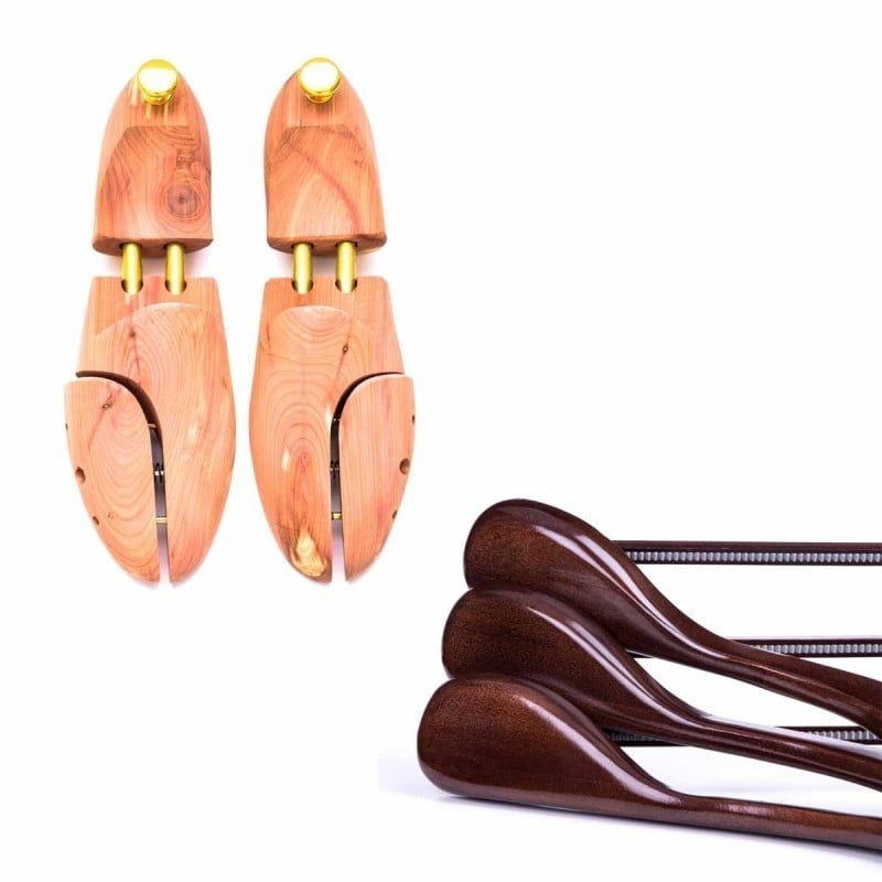 Pack mit Zedernholz Schuhspannern und 3 Kleiderbügeln in Hochglanz-Finish
