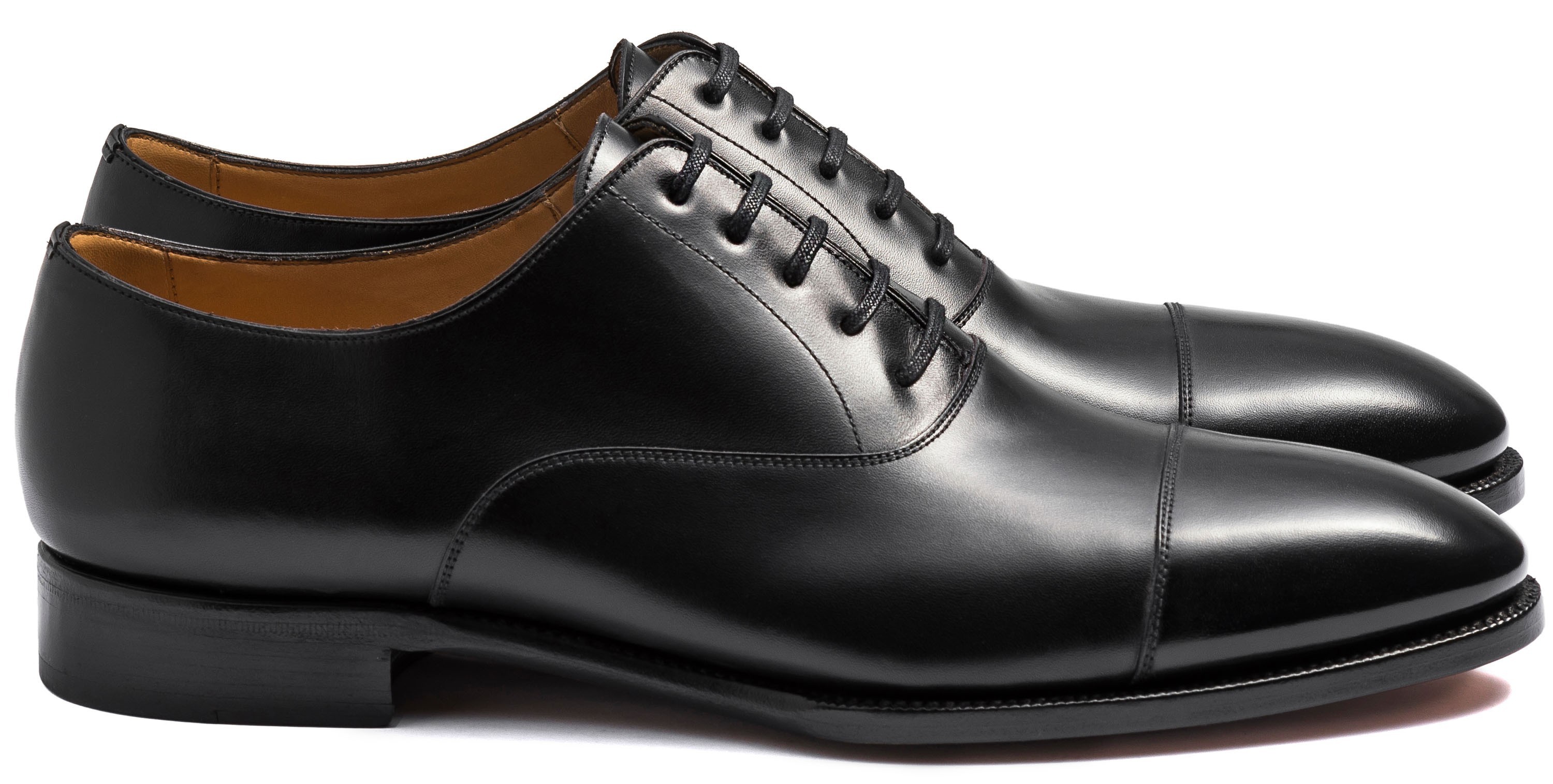 TLB Artista Glatte cap toe Oxfords