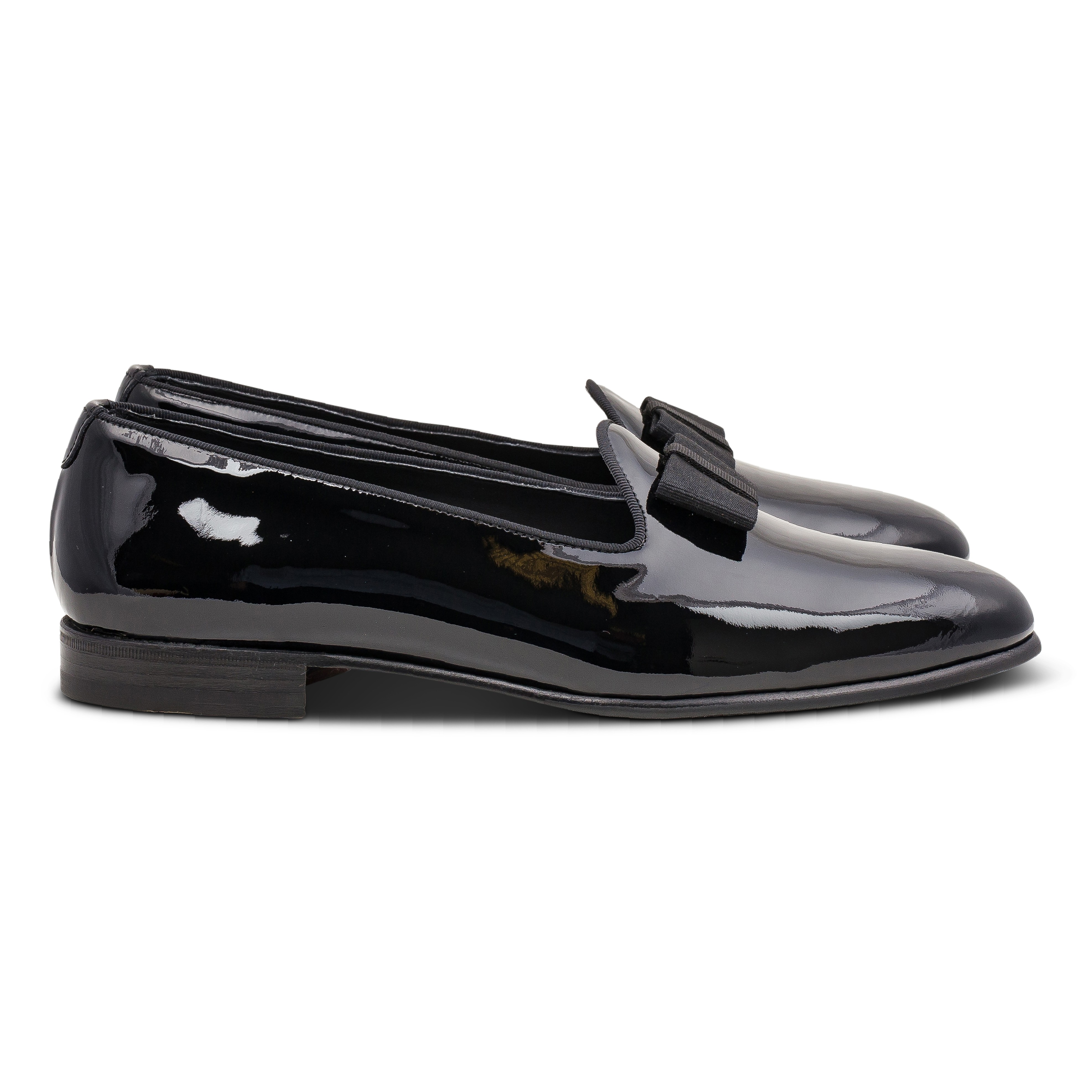 Yanko Schwarze Lackleder Opera Pumps