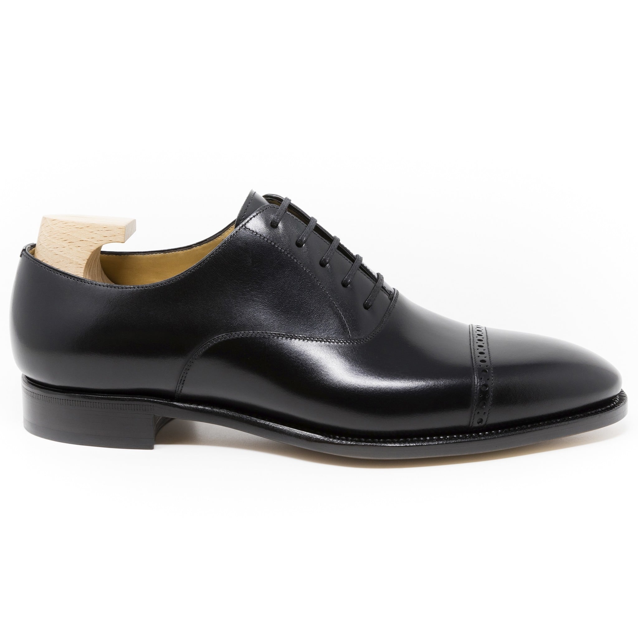 TLB Artista Brogued Cap Toe Oxford sorte