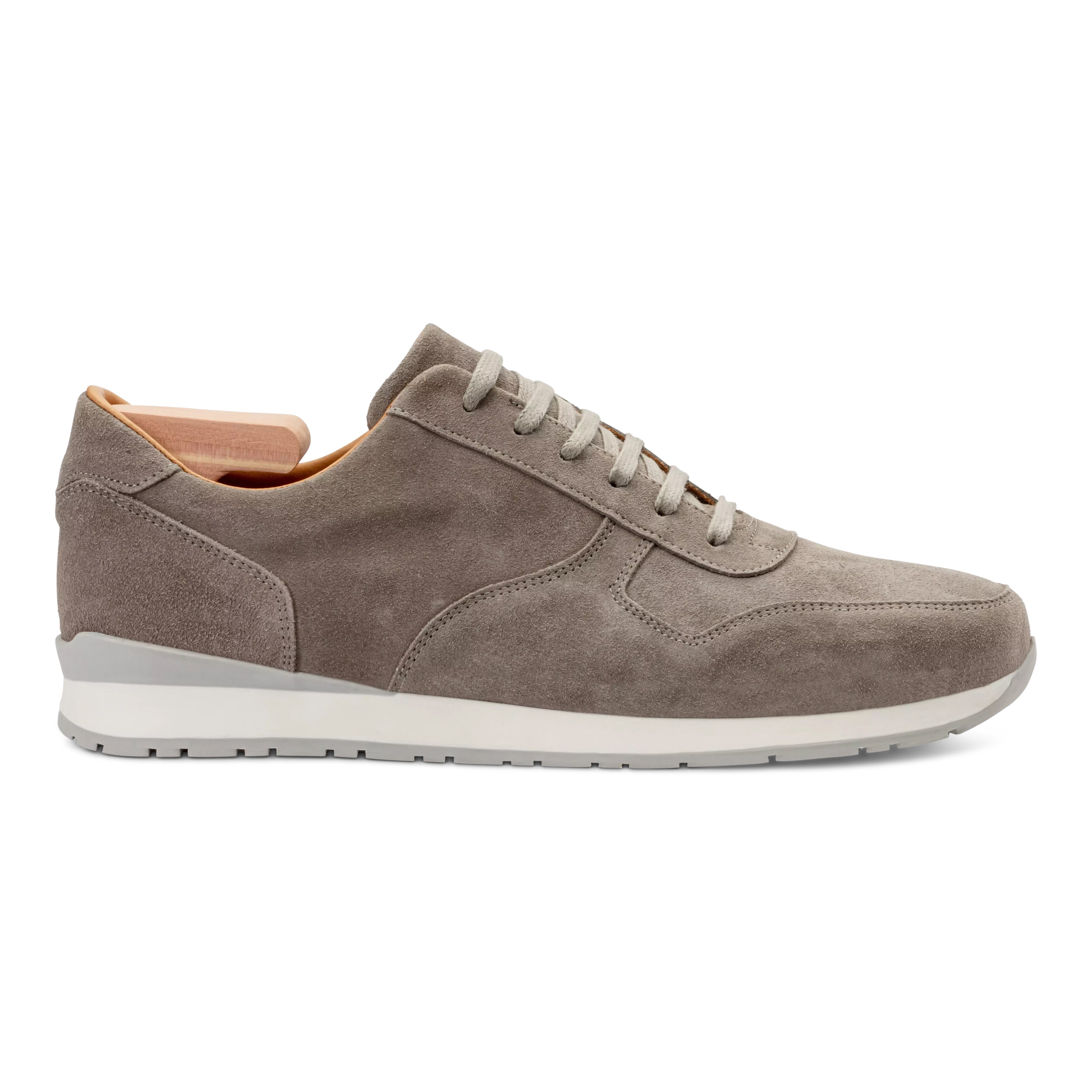 Skolyx Premium Trainer in hellgraues Wildleder
